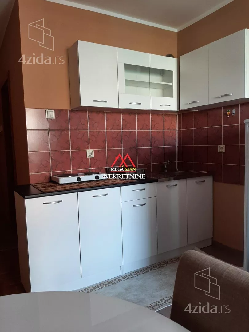 Garsonjera | 4zida