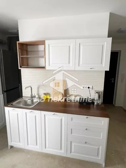 Krunski Venac | 4zida.rs