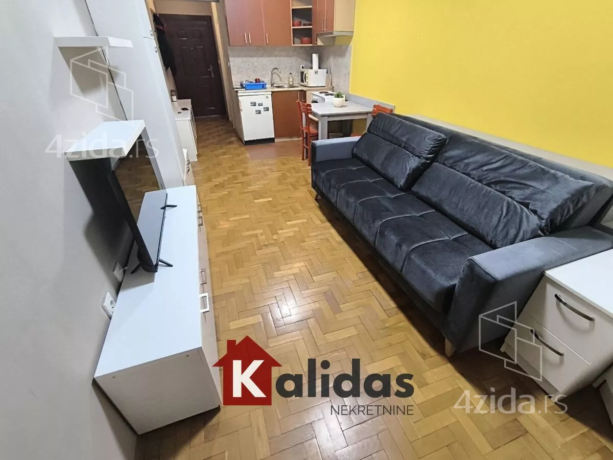 Garsonjera | 4zida
