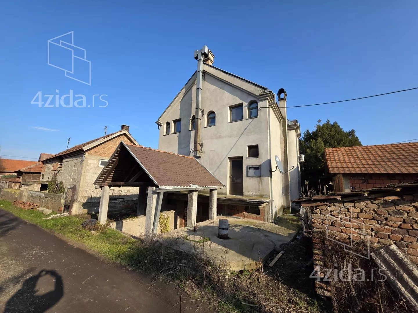 Ugostiteljski objekat | 4zida