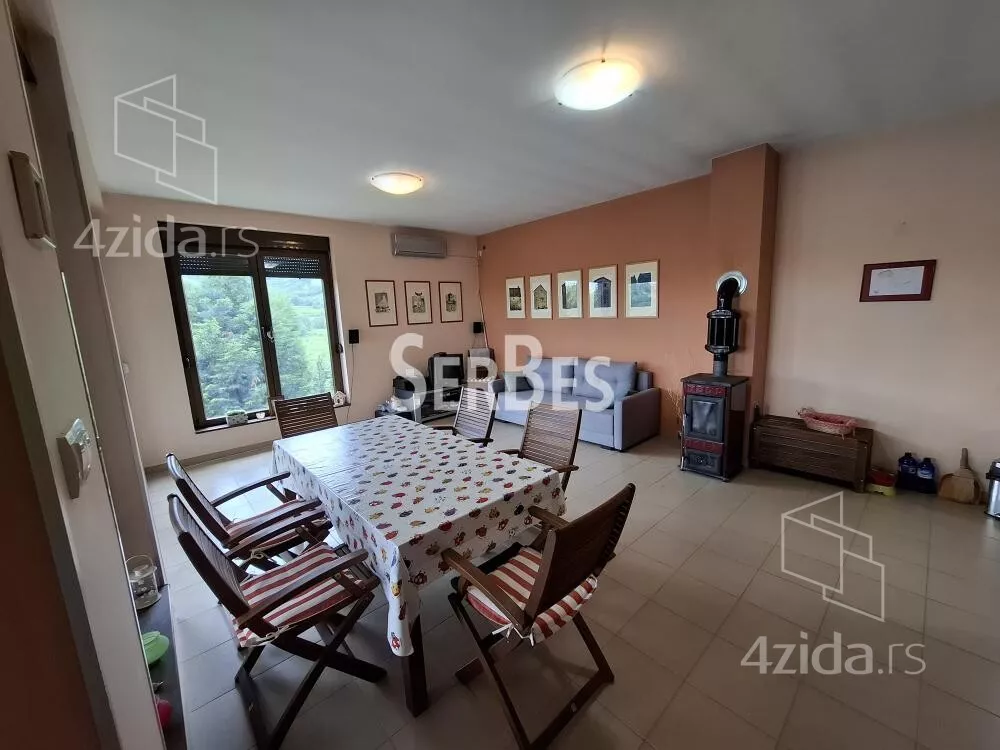Kuća | 4zida