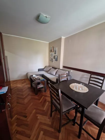 Vardarska | 4zida.rs