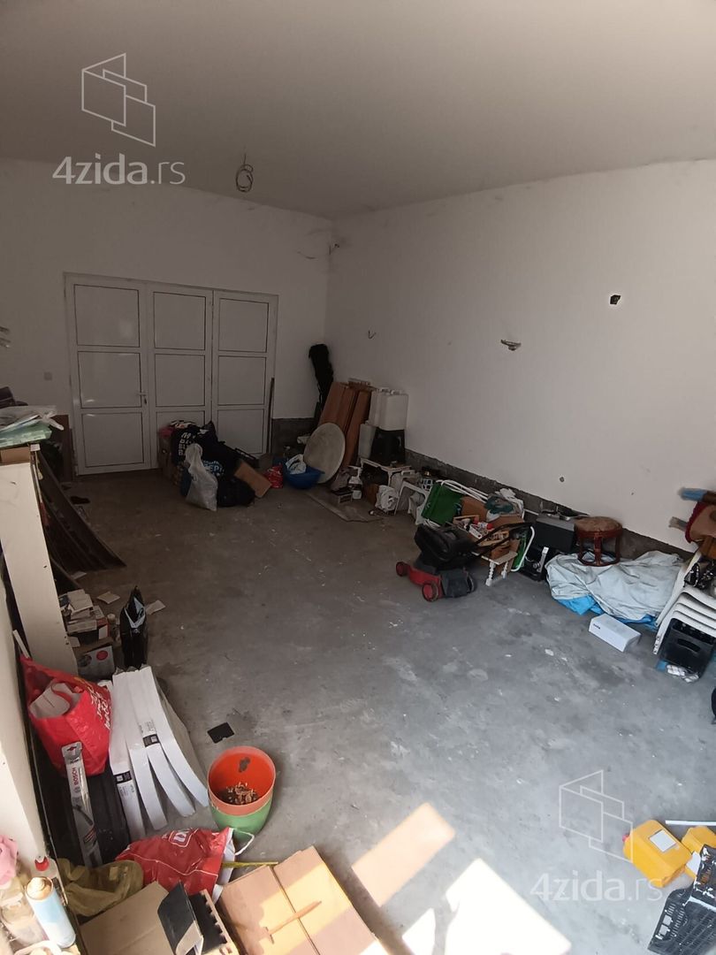 House in Pančevo, Sodara, MZ Centar - View 2