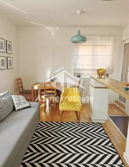 Gornji Grad | 4zida.rs