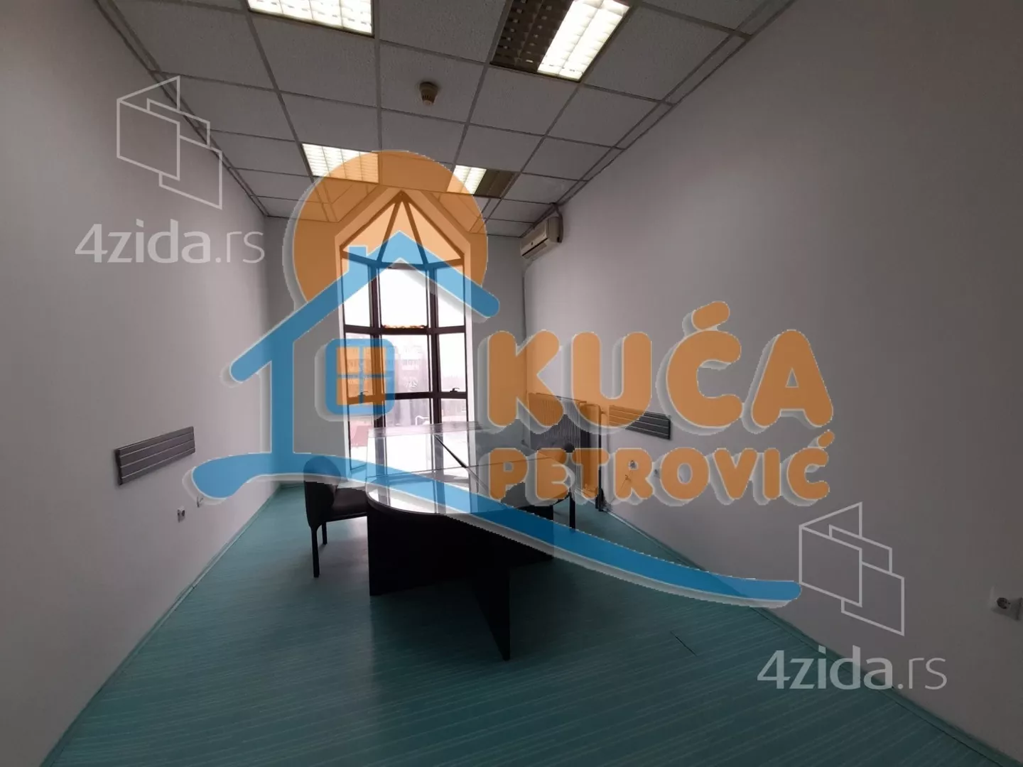 Lokal | 4zida