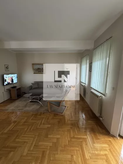 Lekino Brdo | 4zida.rs