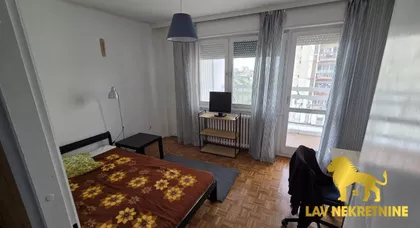 BULEVAR CARA LAZARA | 4zida.rs