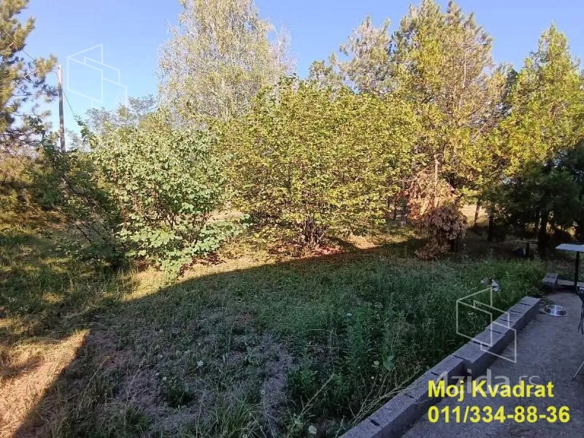 Plac | 4zida