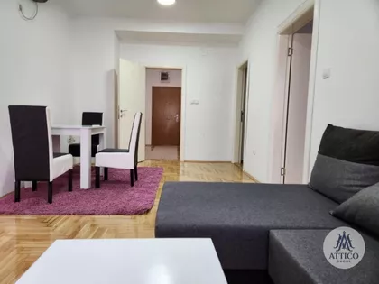 Stari Grad | 4zida.rs