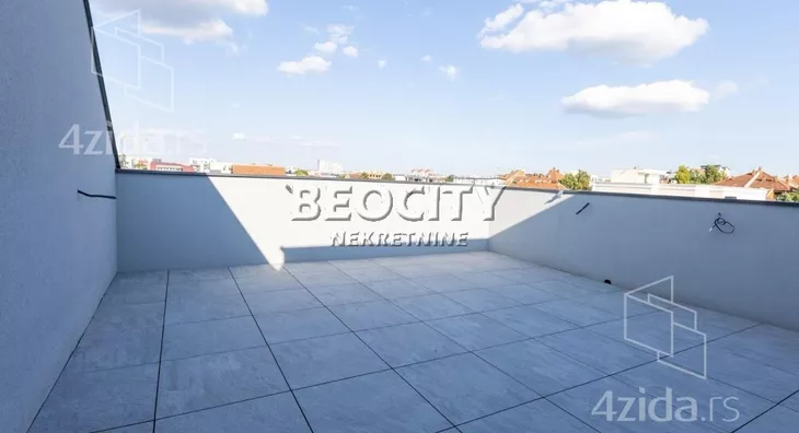 Četvoroiposoban stan | 4zida