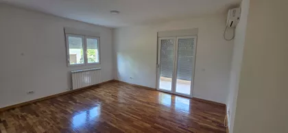 Nikole Zrinjskog 5 | 4zida.rs