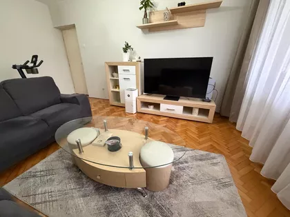 Vlade Zečevića 6 | 4zida.rs