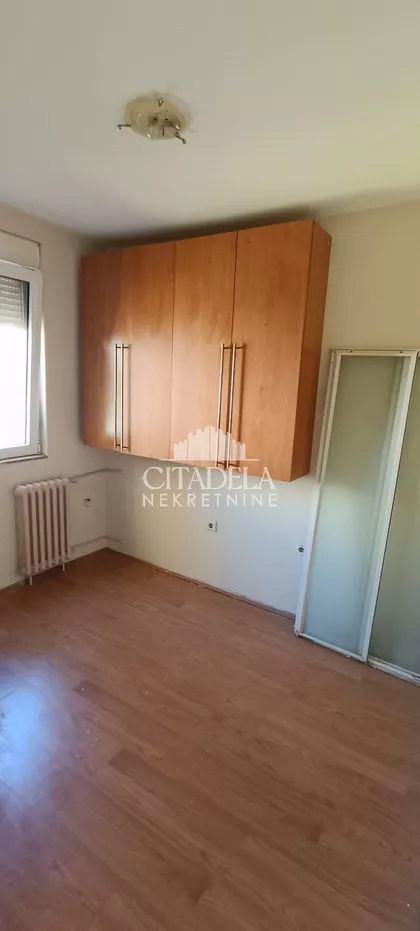 Vjekoslava Afrića | 4zida.rs