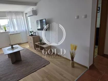 Bulevar oslobođenja | 4zida.rs