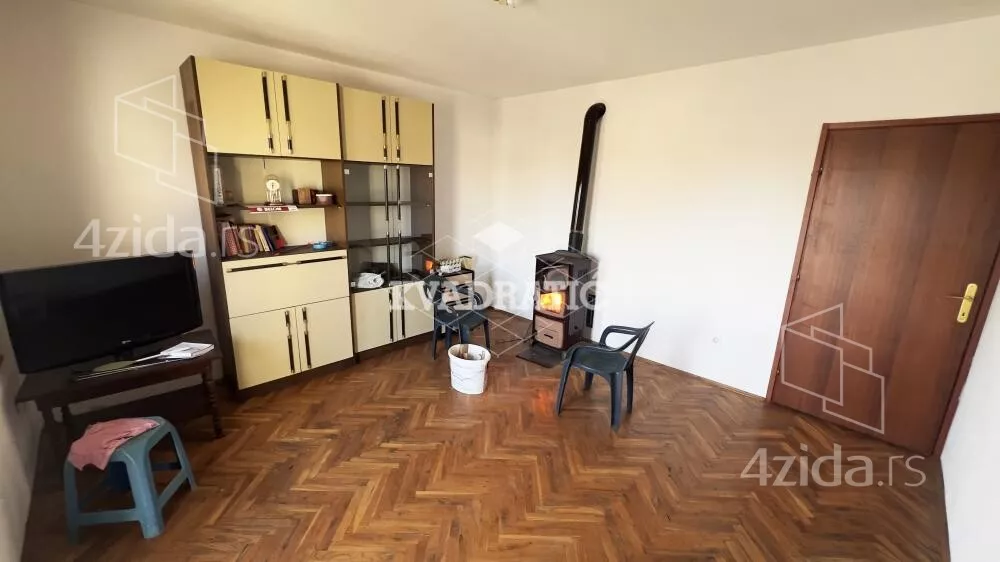 4-etažna kuća | 4zida