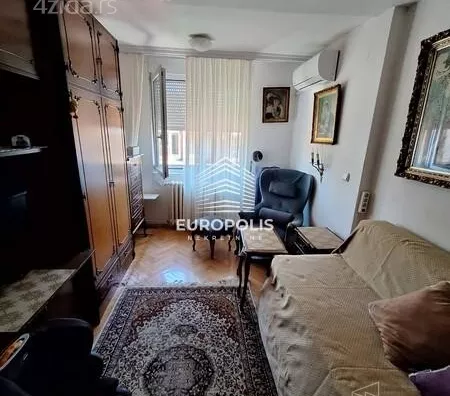 Četvoroiposoban stan | 4zida