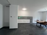 Šestosoban stan | 4zida