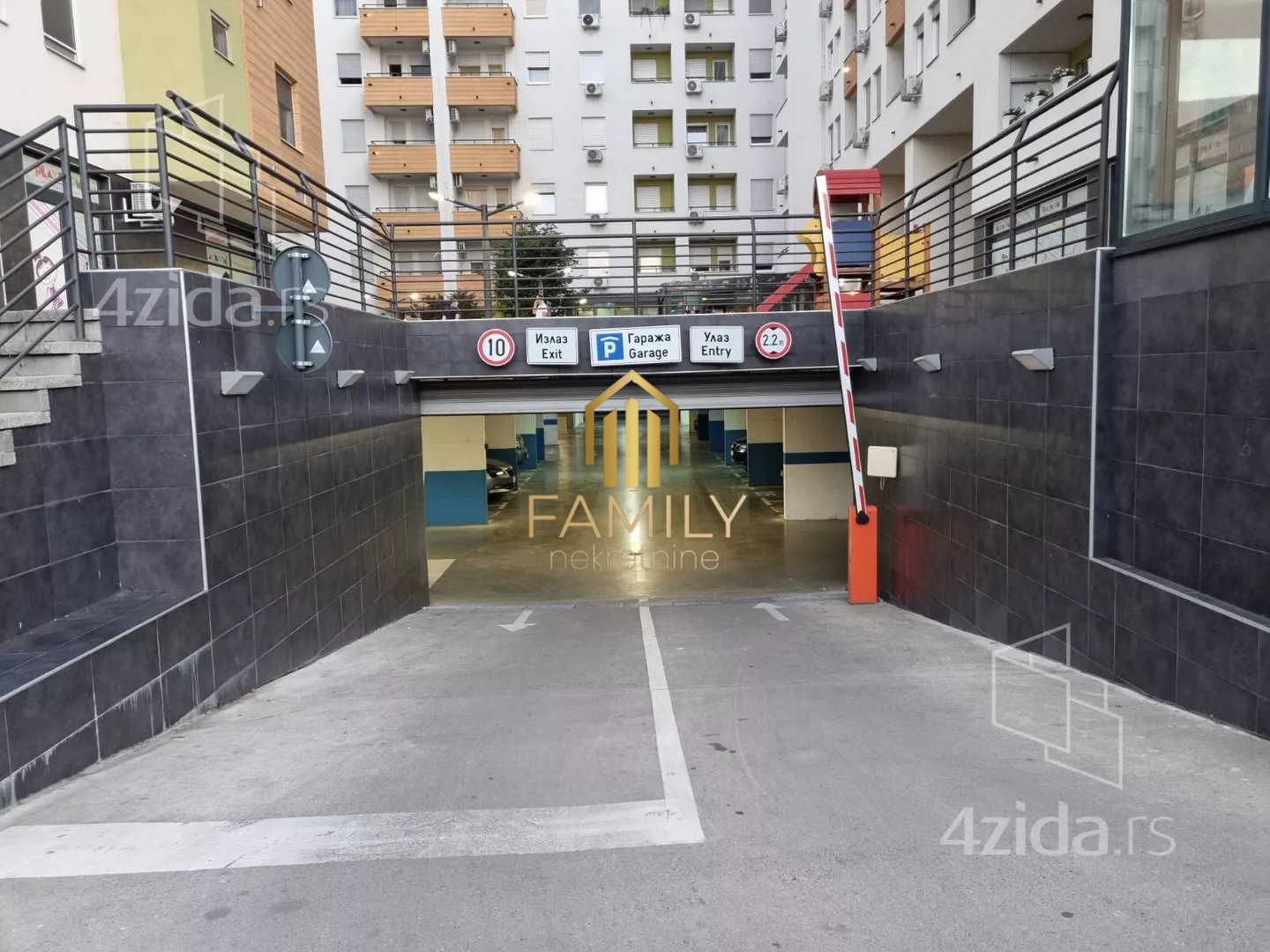 Garaža | 4zida