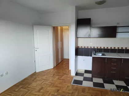 Bulevar Patrijarha Pavla (Somborski Bulevar) | 4zida.rs