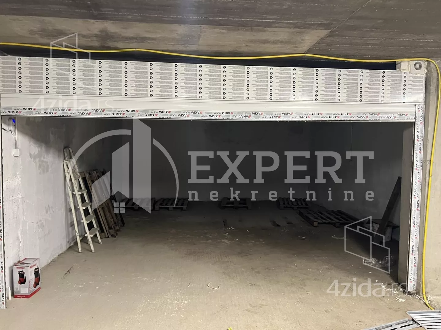 Garaža | 4zida