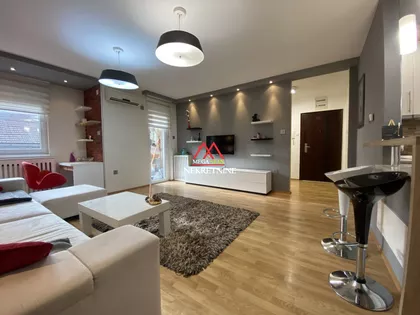 Augusta Cesarca | 4zida.rs