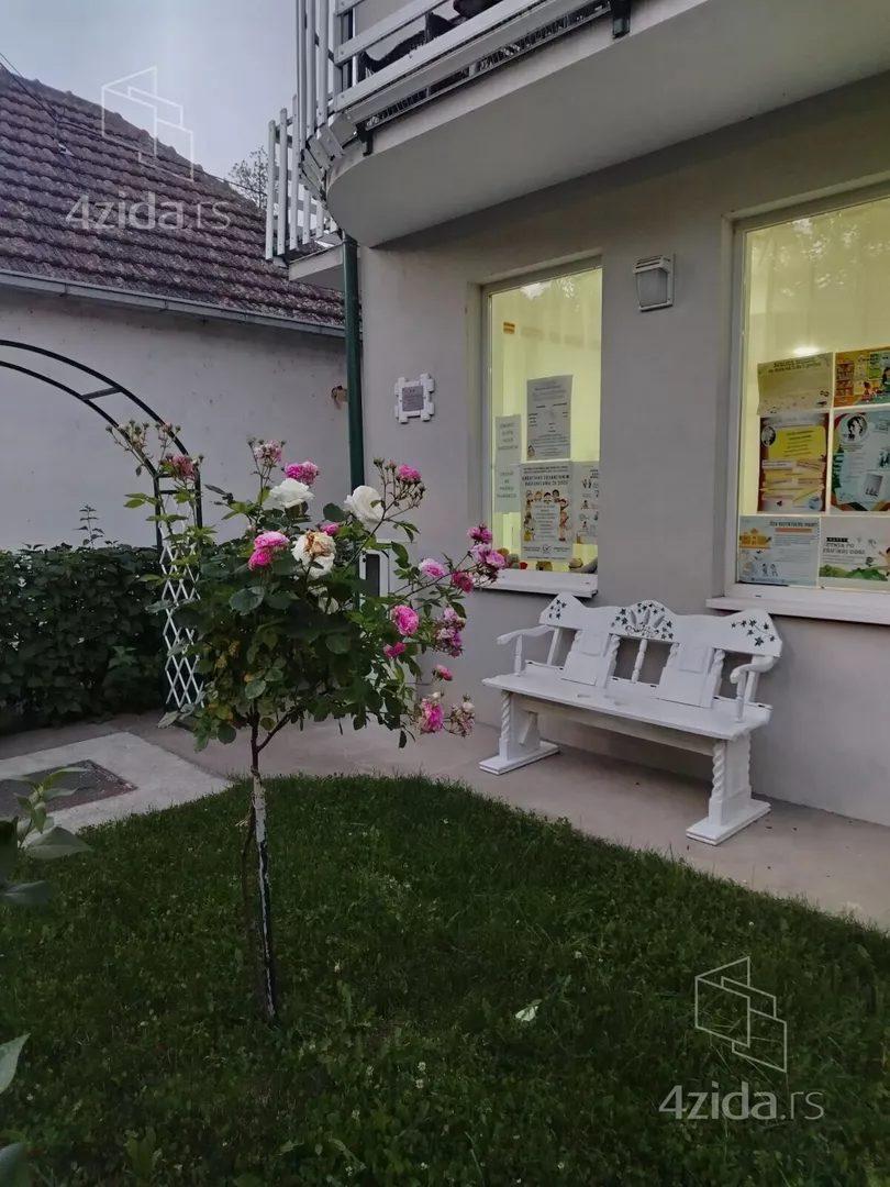 Turistički objekat | 4zida