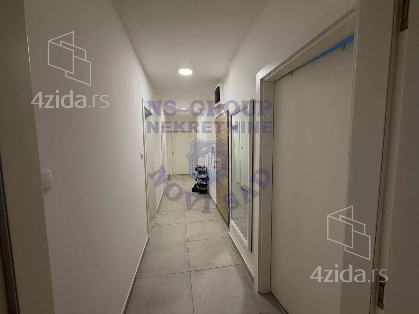 Troiposoban stan | 4zida