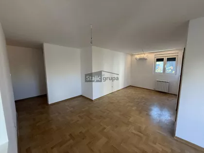 Ruđera Boškovića | 4zida.rs