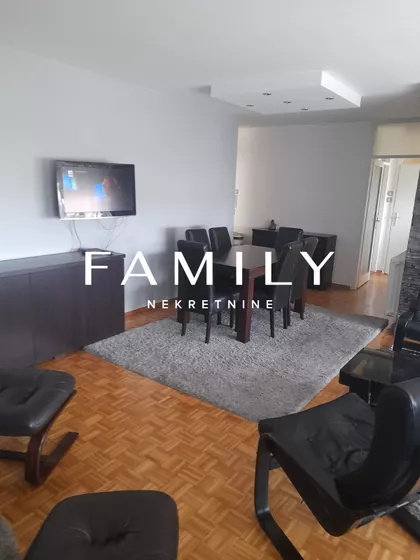 Kaće Dejanović | 4zida.rs