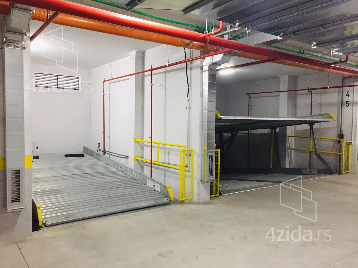 Garaža | 4zida