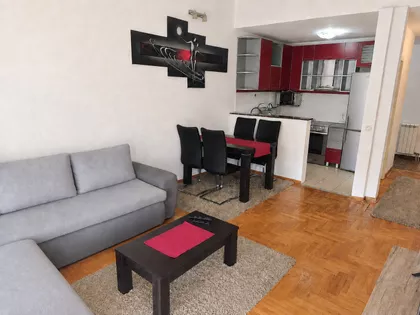 Mozerova | 4zida.rs