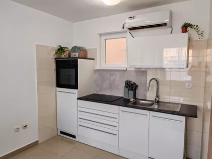 Pećska | 4zida.rs