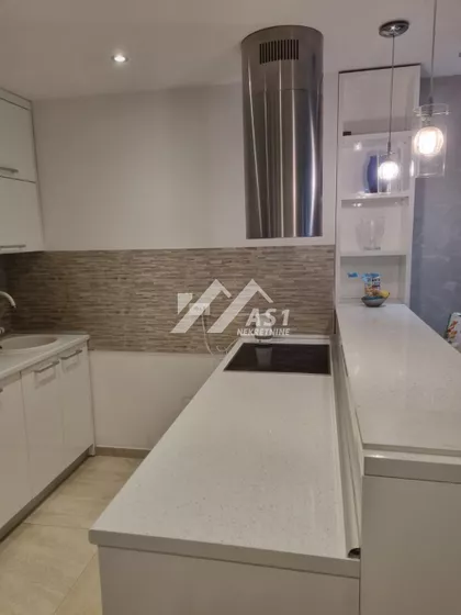 Augusta Cesarca | 4zida.rs