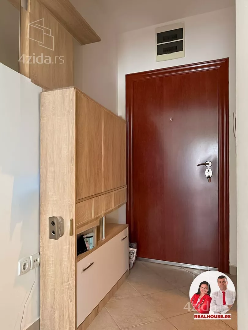 Garsonjera | 4zida