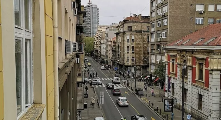 Četvoroiposoban stan | 4zida