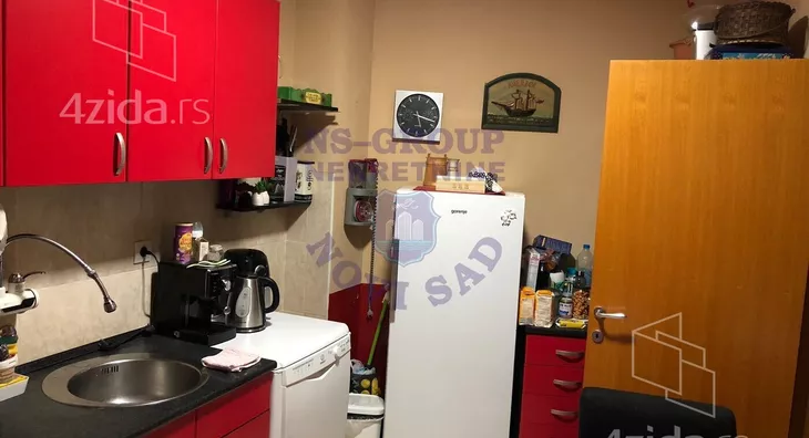 Šestosoban stan | 4zida