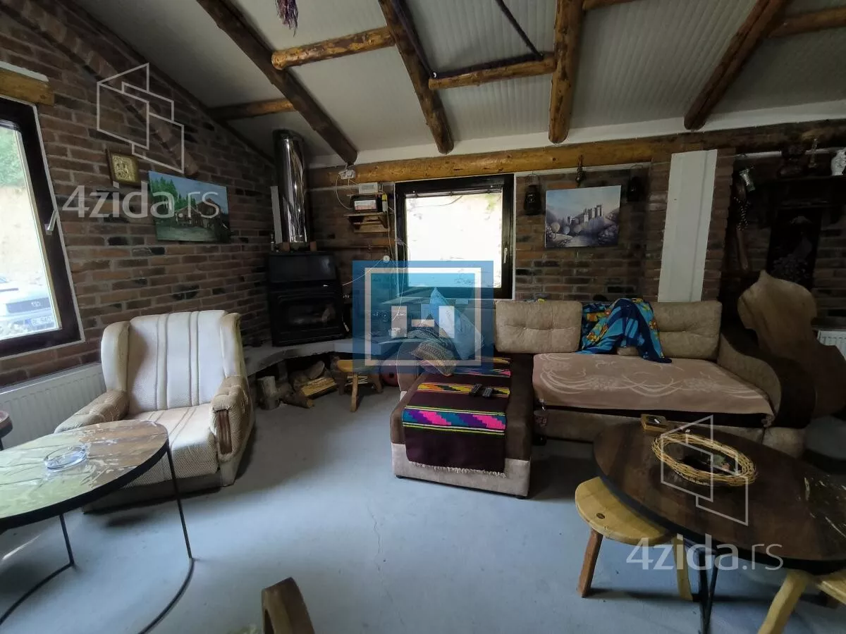 Ugostiteljski objekat | 4zida