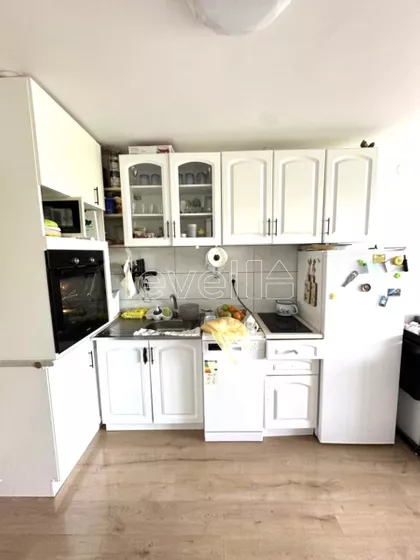 Sremska Kamenica | 4zida.rs