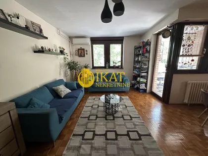 Šesnaestog Oktobra | 4zida.rs