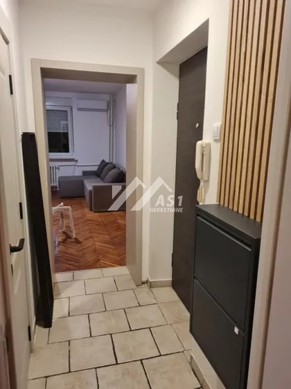 Šumadijska | 4zida.rs