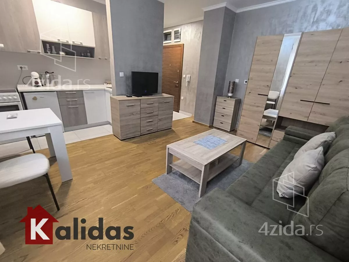 Garsonjera | 4zida