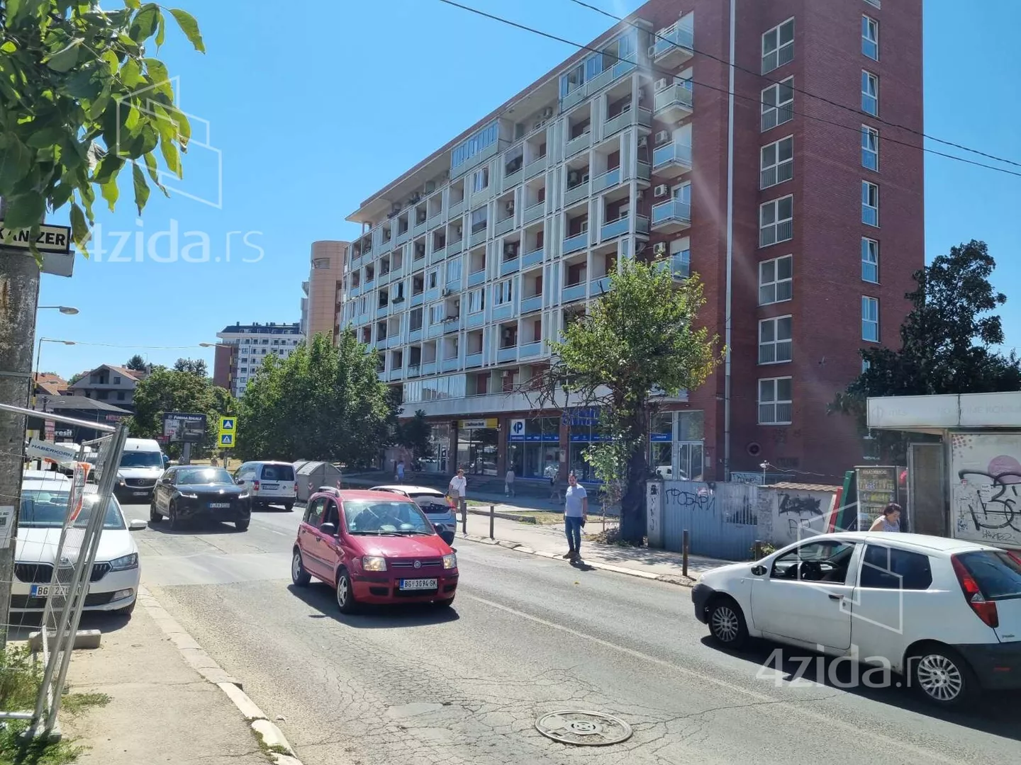Garaža | 4zida