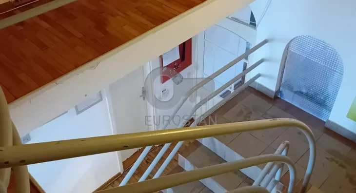 5-etažna kuća | 4zida