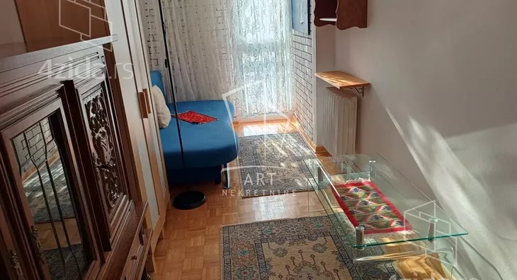 Četvoroiposoban stan | 4zida