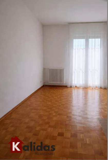 Novo Naselje | 4zida.rs