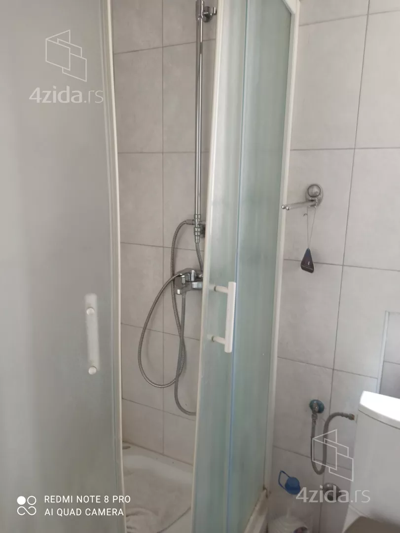 Četvoroiposoban stan | 4zida