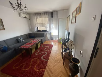 Ratka Mitrovića | 4zida.rs