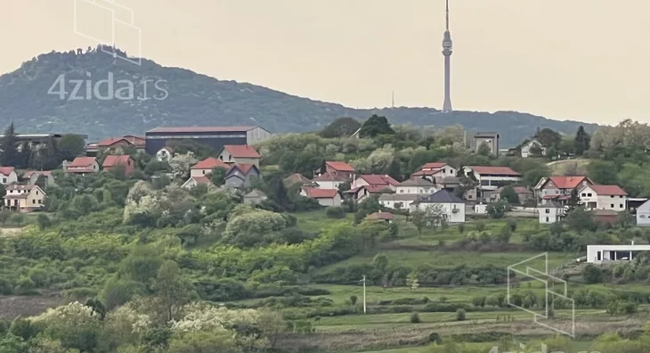 Građevinsko zemljište | 4zida