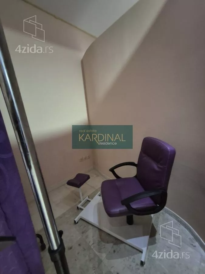 Lokal | 4zida