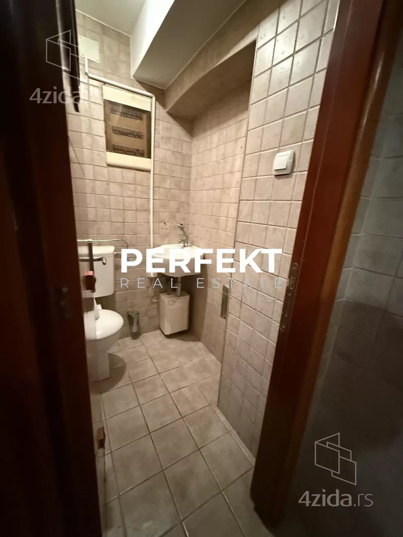 Ugostiteljski objekat | 4zida